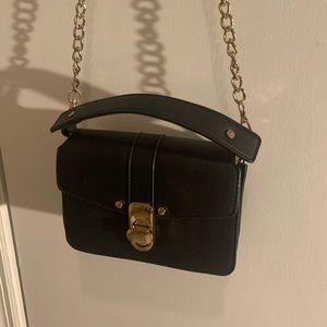FREE WITH $25 PURCHASE- Chain Strap Purse